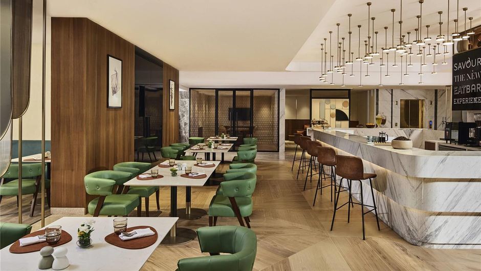 Novotel Mumbai International Airport Restaurant