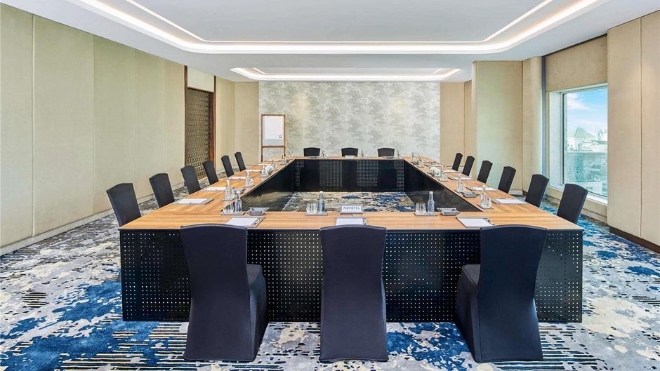 Novotel Mumbai International Airport Meeting