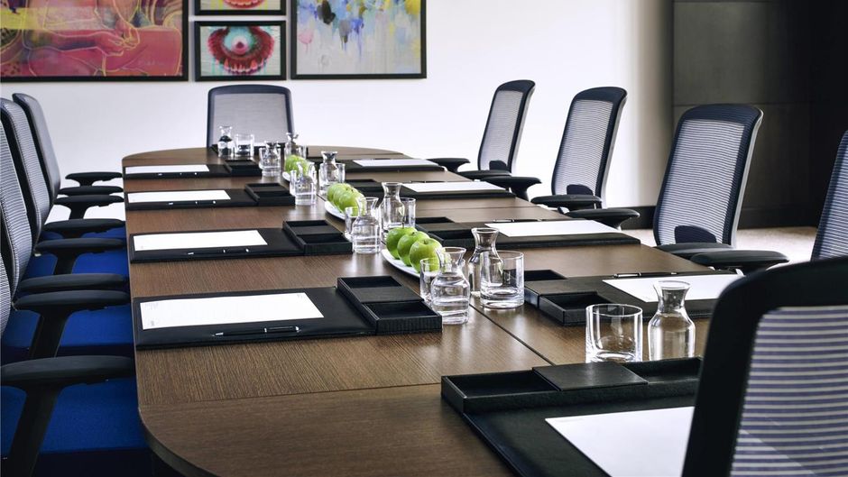 Moevenpick Hotel and Apt Riyadh Meeting