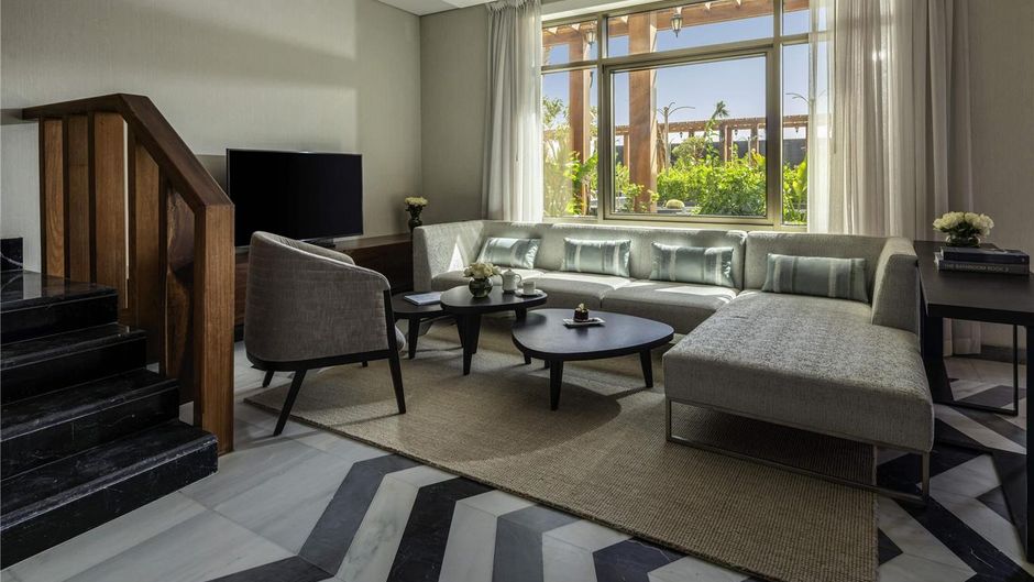 Moevenpick Hotel and Apt Riyadh Suite