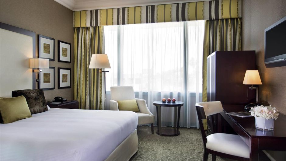 Moevenpick Grand Al Bustan Dubai Room
