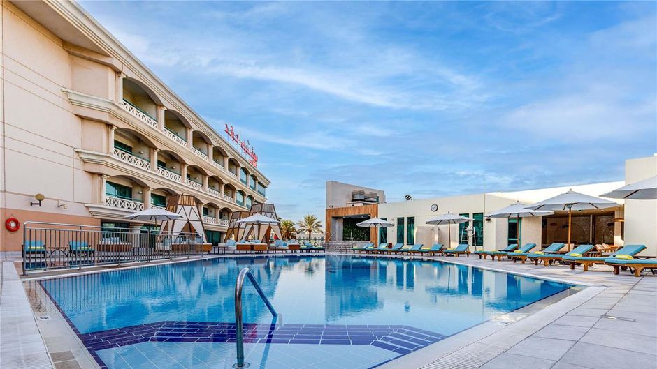 Moevenpick Grand Al Bustan Dubai Pool