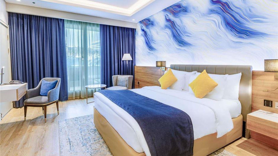 Moevenpick Grand Al Bustan Dubai Room