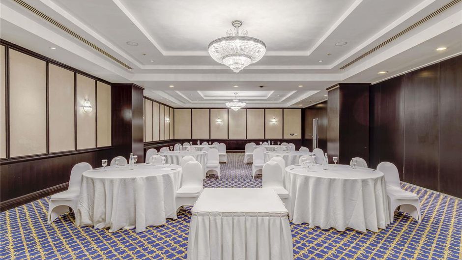 Moevenpick Grand Al Bustan Dubai Meeting