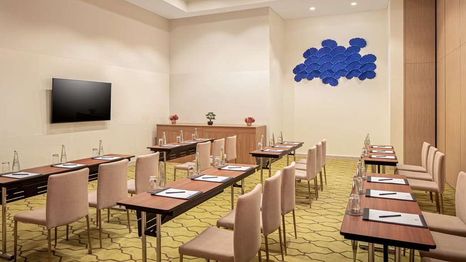 DoubleTree by Hilton Fujairah City Room