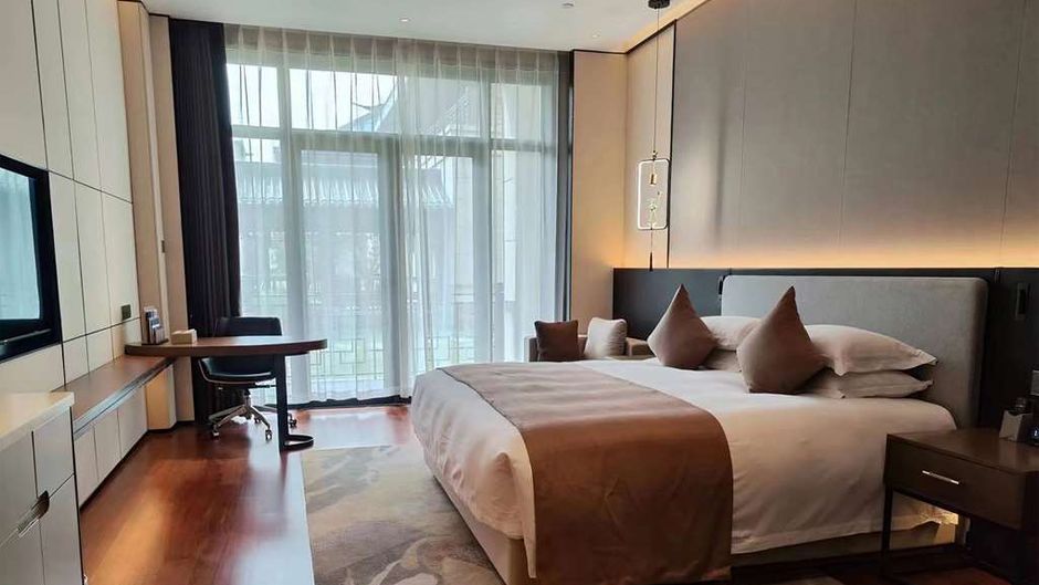 Howard Johnson Bole Plaza Chengwu Room