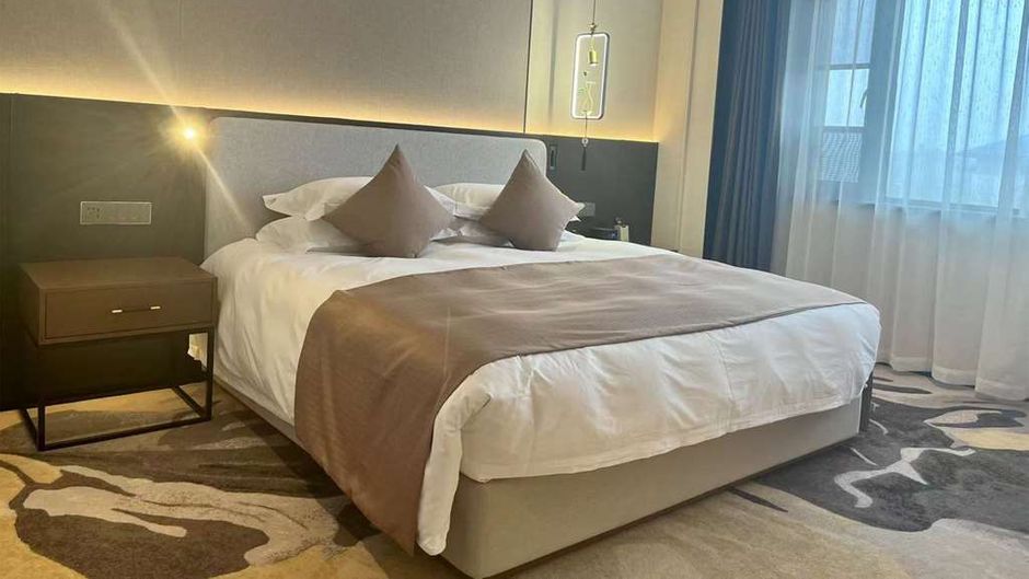 Howard Johnson Bole Plaza Chengwu Room