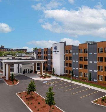 DoubleTree by Hilton Kingston