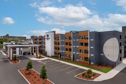 DoubleTree by Hilton Kingston