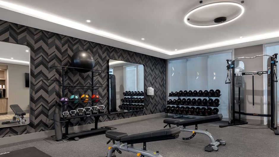 DoubleTree by Hilton Kingston Health