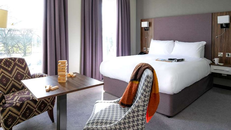 Cedar Court Hotel Harrogate Suite