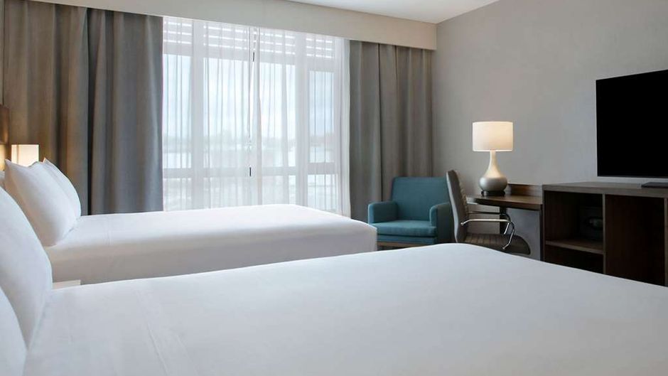 Great Blue Heron Casino and Hotel Room