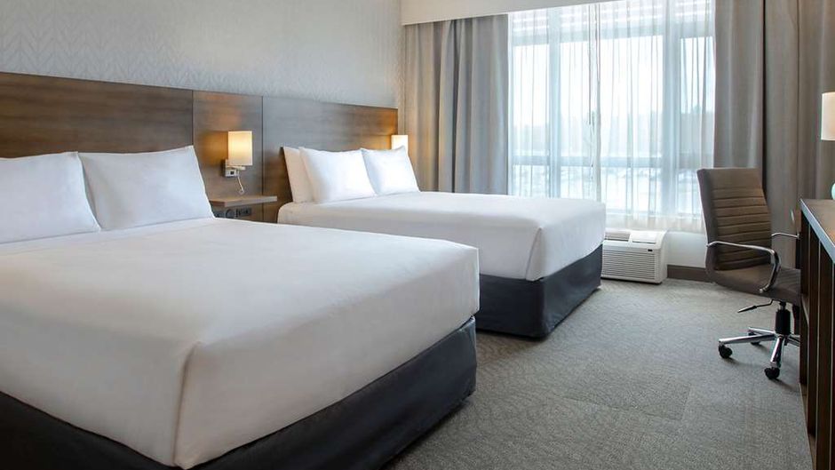 Great Blue Heron Casino and Hotel Room