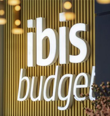 Ibis Budget Singapore Gold