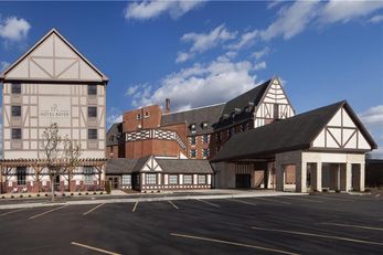 Hotel Royer Urbana, Tapestry Collection