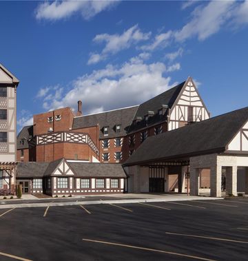 Hotel Royer Urbana, Tapestry Collection