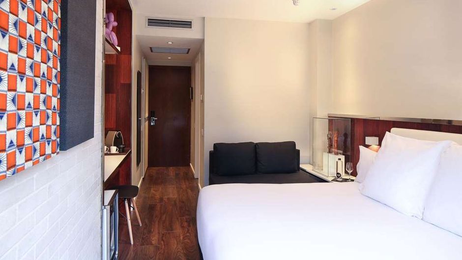 Hotel Balmes Room