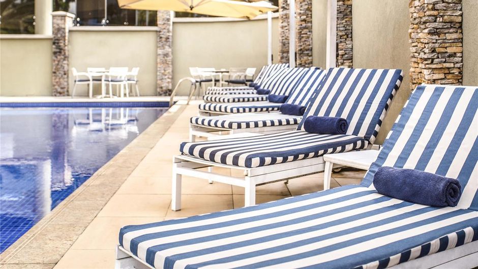 Moevenpick Hotel Ikoyi Lagos Pool