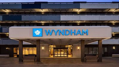 Wyndham Edmonton Hotel & Conference Cntr