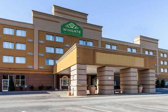 Wingate by Wyndham & Conference Center