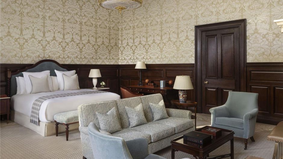 Raffles London at The OWO Suite