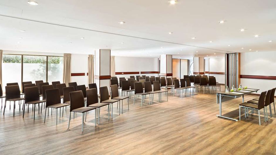 Best Western Premier CMC Girona Meeting