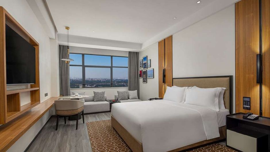 Ramada by Wyndham Maoming Dianbai Room