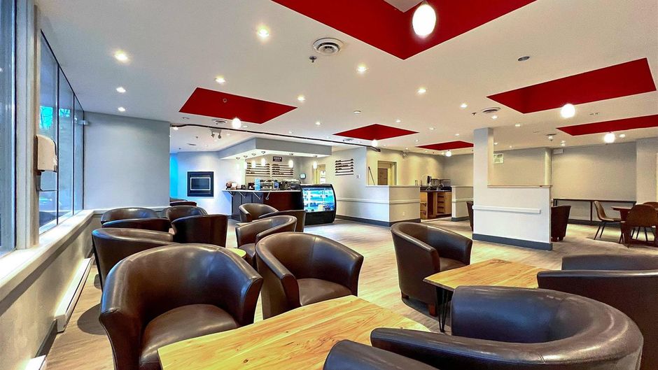 The Vic, Ascend Hotel Collection Restaurant