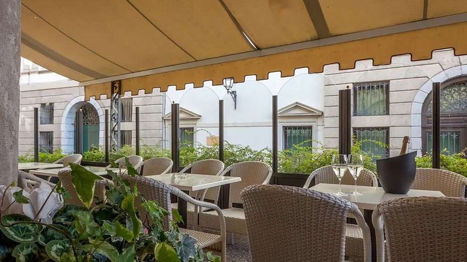 Hotel Canon D'Oro Exterior