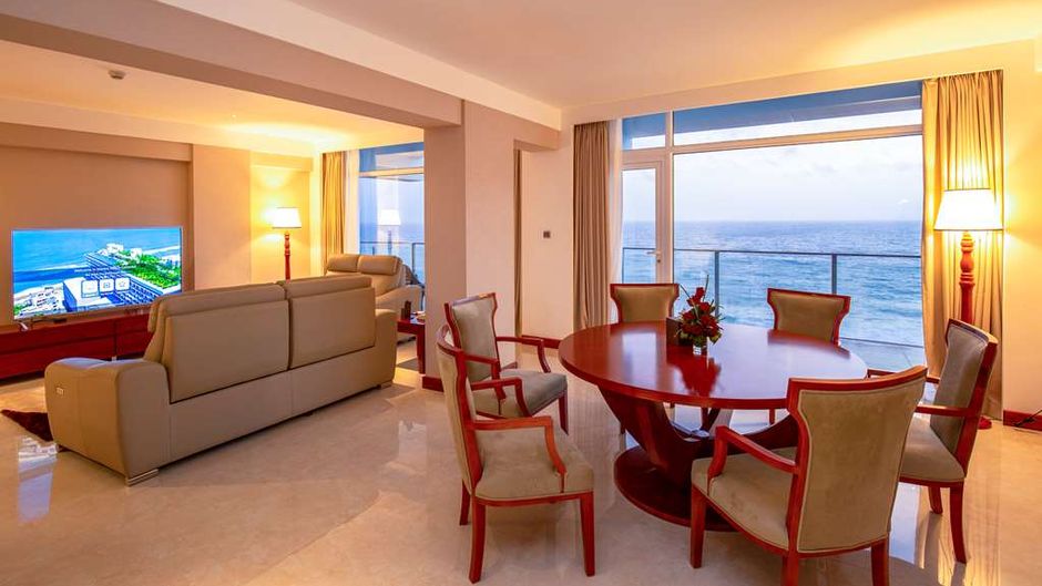 Marino Beach Colombo Suite