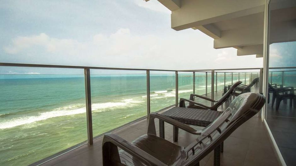 Marino Beach Colombo Suite