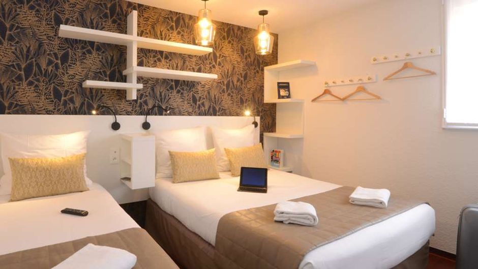 Hotel Arc-en-Ciel Room