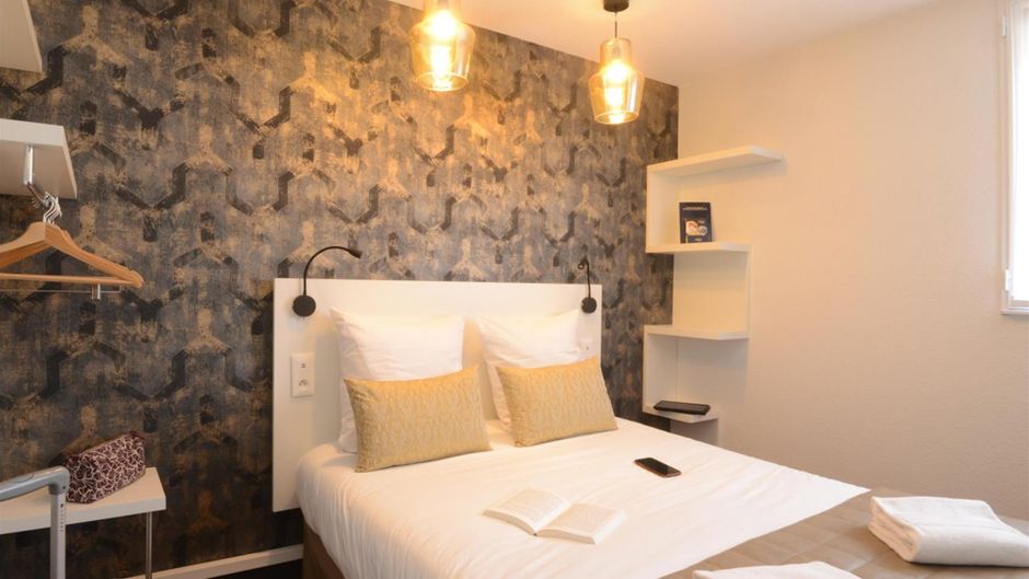 Hotel Arc-en-Ciel Room
