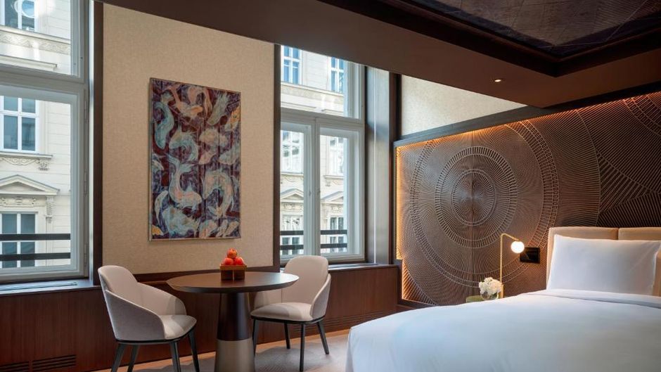 Almanac Palais Vienna Room
