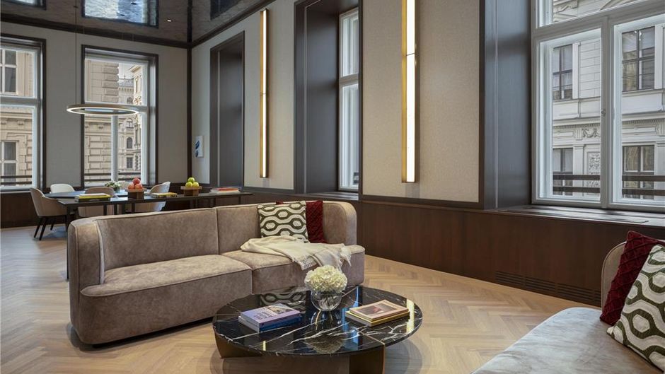 Almanac Palais Vienna Suite