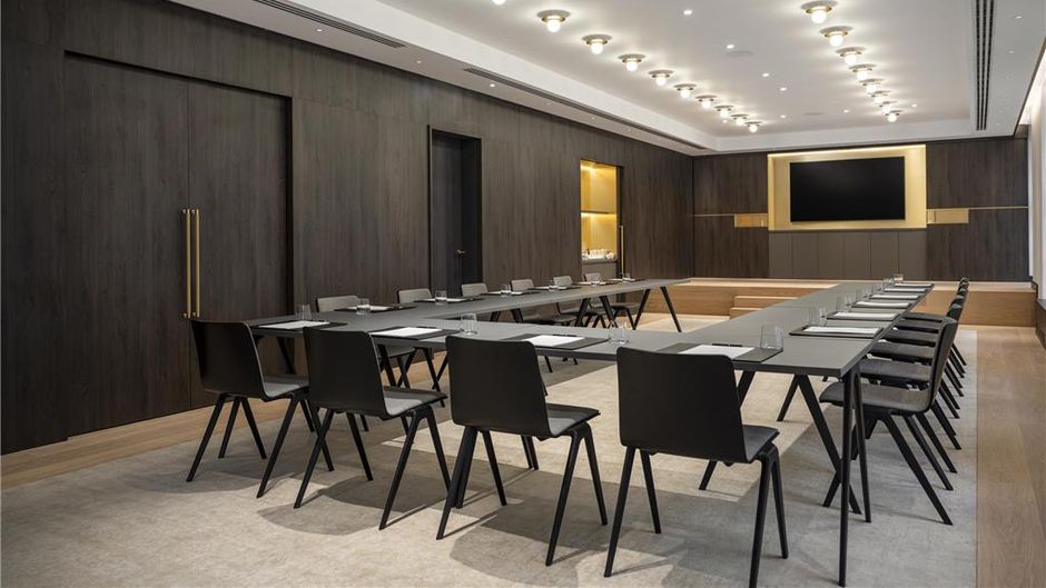 Almanac Palais Vienna Meeting