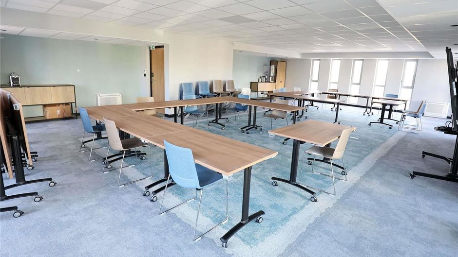 Ibis Bourgoin Jallieu Medipole Meeting