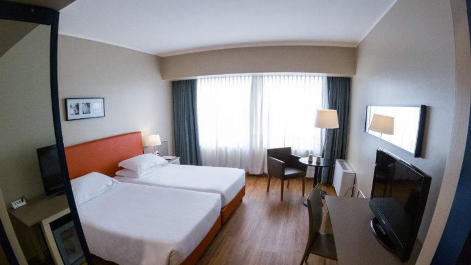 Hotel Blaise & Francis Room