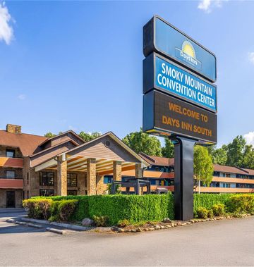 Days Inn by Wyndham Pigeon Forge Parkway