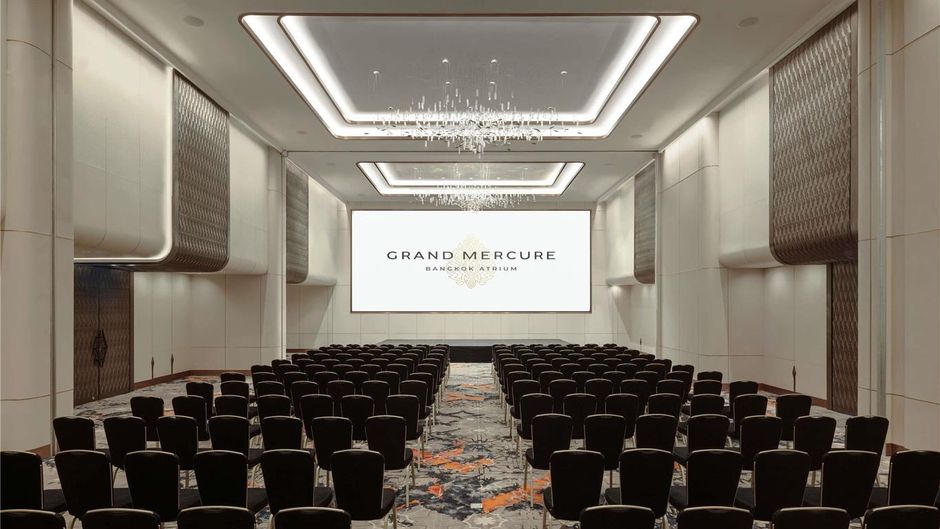 Grand Mercure Bangkok Atrium Meeting