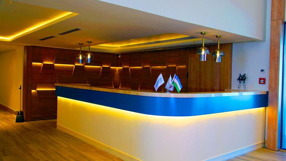 Ramada Encore by Wyndham Zomin Lobby