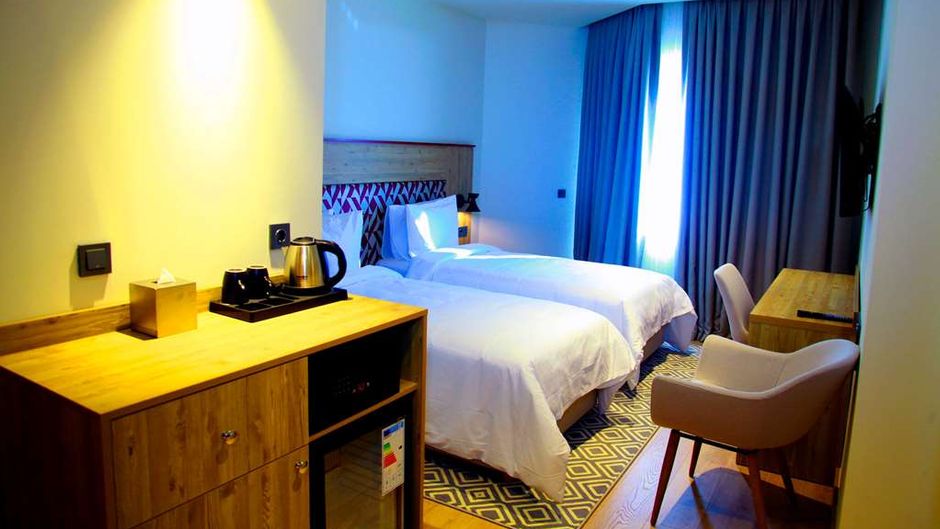 Ramada Encore by Wyndham Zomin Room