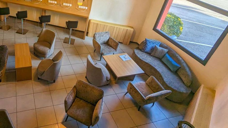 Forum Hotel Genas Lobby
