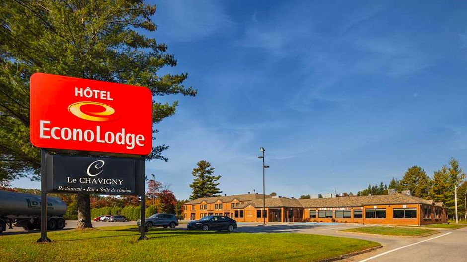 Econo Lodge Deschambault Exterior
