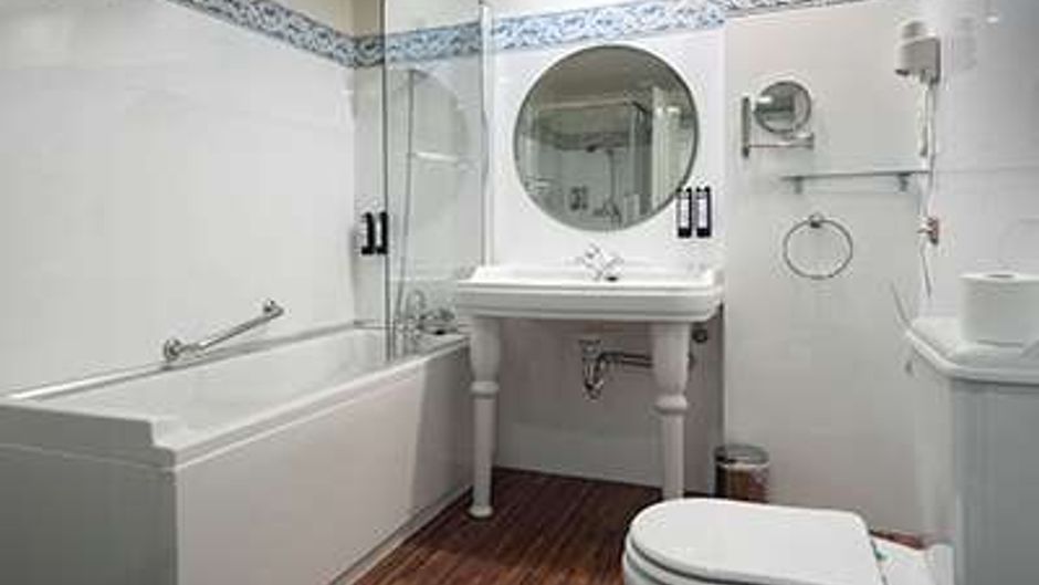 Balneario De La Hermida Room