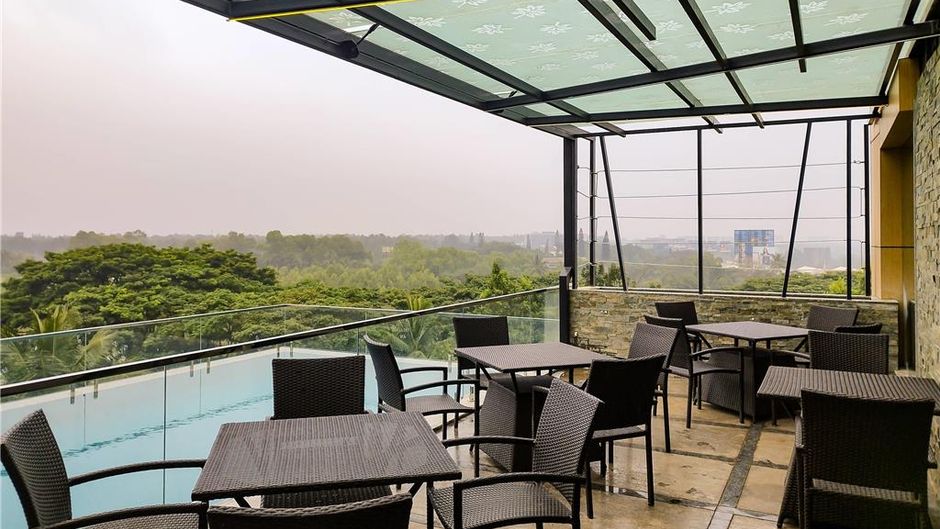 Quality Inn Rockwell Grand, Bangalore Pool