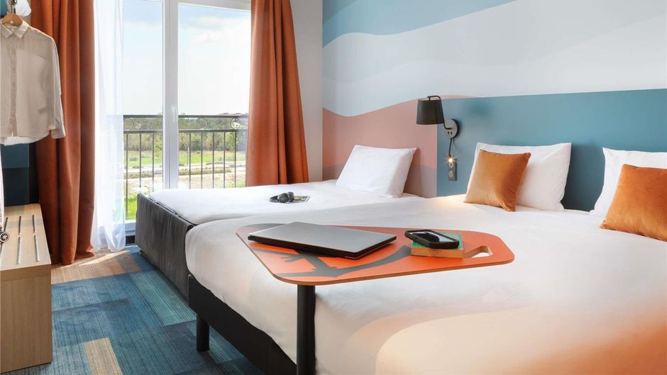 Ibis Styles Miramas-Provence Exterior