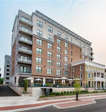 Hyatt Place Newark Main Street