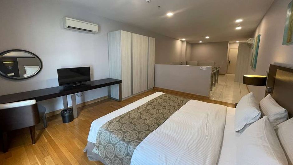 Trinidad Suites Johor, Trademark Collect Room