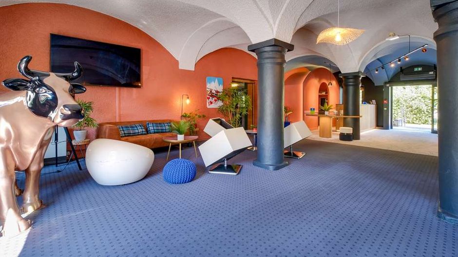 Sure Hotel by Best Western Annecy Lobby